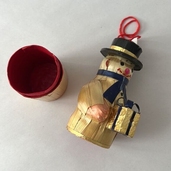 Pier 1 Snowman Gift Ornament - Picture 2 of 3